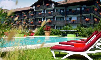 4 Tage Urlaub in Bayern bei Wellness, Golf und Wandern im Hotel Ludwig Royal im Allgäu