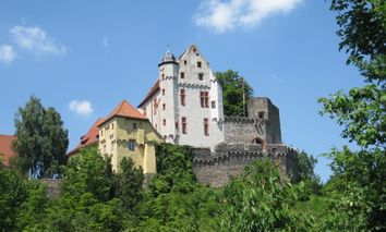 6 Tage Urlaub in Alzenau im Hotel Zum Freigericht genießen & die Wälder und Weinberge des Kahltals entdecken