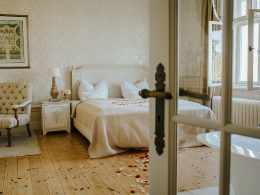 2 Tage Kurzurlaub in der Uckermünder Heide & im Schlosshotel mit Golfplatz übernachten