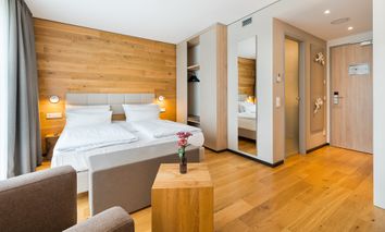 3 Tage Kurzurlaub in Wismar: Ostseeluft, Altstadt & Wellness im WONNEMAR Resort-Hotel