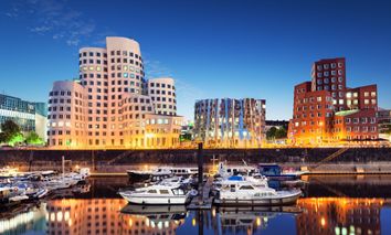 Kurze Auszeit - Sparfüchse entdecken Düsseldorf!