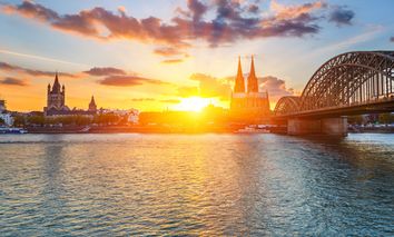 3 Tage Städtetrip für 2 in die aufregende Domstadt Köln und im erstklassigen 4* PhiLeRo Hotel erholen