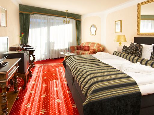 4 Tage Urlaub in Bayern bei Wellness, Golf und Wandern im Hotel Ludwig Royal im Allgäu