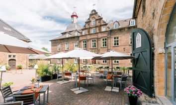 3 Tage Auszeit im Classic Doppelzimmer im 5-Sterne Schlosshotel Hugenpeot in Essen