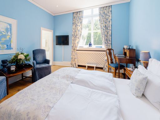 3 Tage Auszeit im Classic Doppelzimmer im 5-Sterne Schlosshotel Hugenpeot in Essen