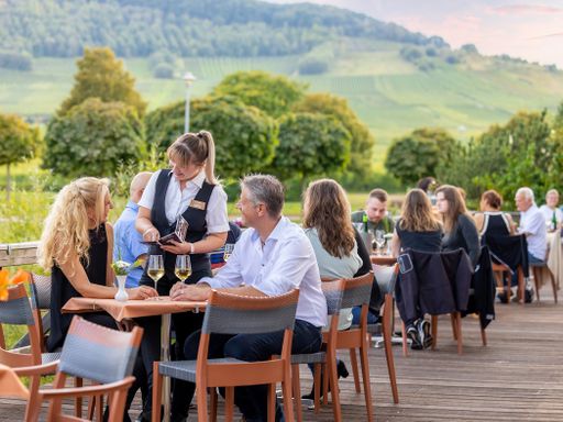 3 Tage Kurzurlaub für Alleinreisende an der Mosel im 4* Eurostrand Resort Moseltal: Kultur, Kulinarische Vielfalt und ganz viel Natur
