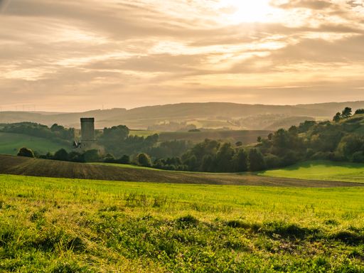 4 Tage Auszeit im Taunus Gebirge erleben und ein Wochenendausflug in die Rhein-Main-Therme genießen