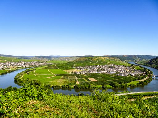 4 Tage Auszeit in Leiwen an der Mosel & im 4* Eurostrand Resort Moseltal inkl. Wellness erholen
