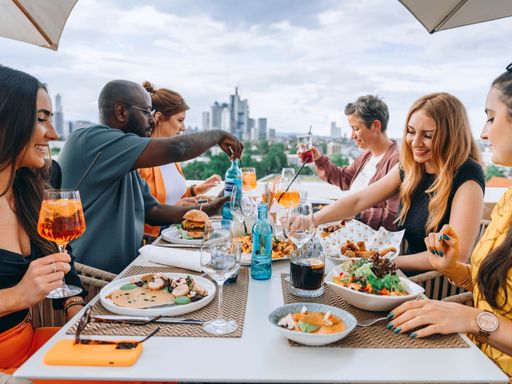3 Tage Citytrip nach Frankfurt & im zentralen 4* Hotel mit Rooftopbar übernachten