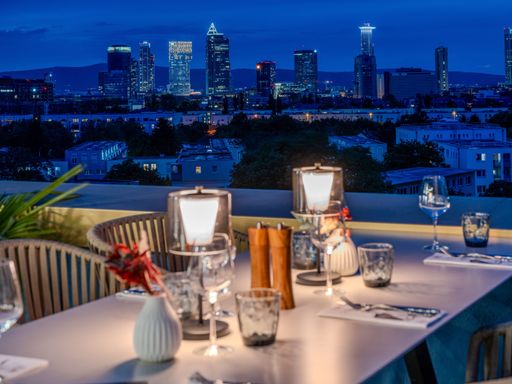 4 Tage Stadtabenteuer: Entdecken Sie Frankfurt und relaxen Sie im zentralen The Blasky Hotel