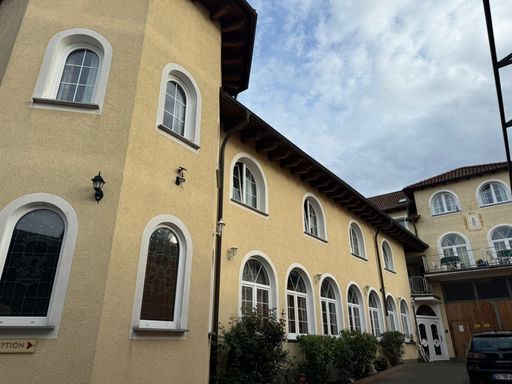 2 Tage Kurzurlaub in Rheinhessen im herzlichen Hotel Schlosshof Dolgesheim nahe Mainz