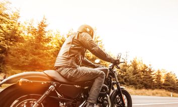 MOTORRADFAHREN AN DER MOSEL