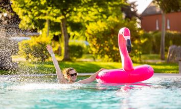 2 Tage Singleurlaub im 4* Eurostrand Resort Moseltal inkl. Wellness, Natur & Kultur