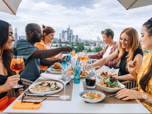 3 Tage Citytrip nach Frankfurt & im zentralen 4* Hotel mit Rooftopbar übernachten