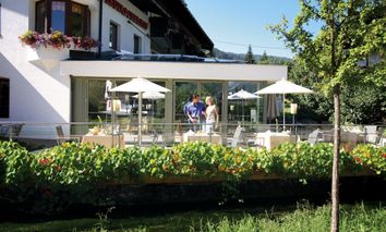 4 Tage Österreichurlaub in Leutasch in Tirol und im Biohotel Leutascherhof übernachten