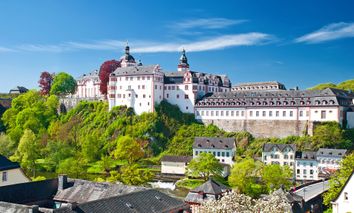 2 Tage Kurzurlaub an der Lahn im 4-Sterne Hotel im malerischen Weilburg