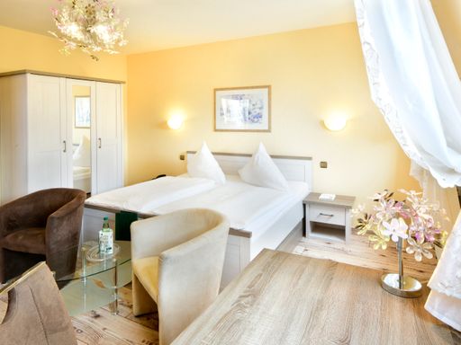 3 Tage Kurzurlaub im 4-Sterne Hotel Alexandra in Plauen und das schöne Vogtland erkunden