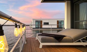 4 Tage im modernen Hausboot in Ribnitz-Damgarten an der Ostsee